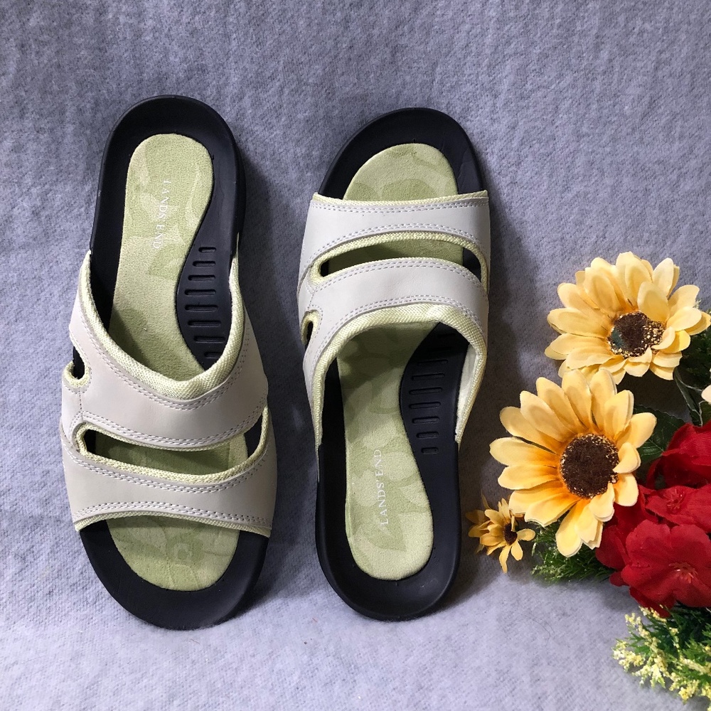 NWOT - Mint & Black Rubber-Bottom Slides